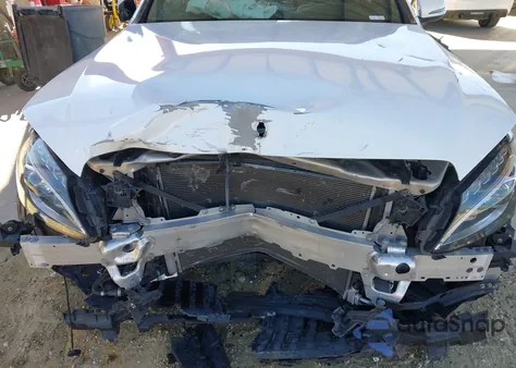 2017 Mercedes-Benz C 300 Sport из США, поврежденный, VIN 55SWF4JB3HU179548